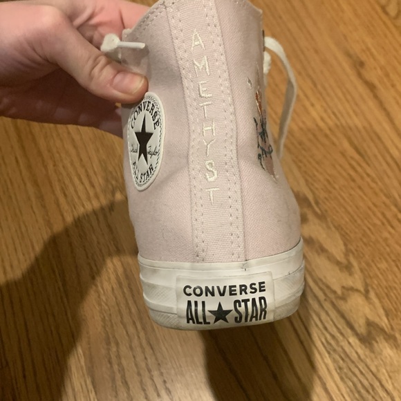 Limited edition converse size 9 high tops. - Picture 8 of 11
